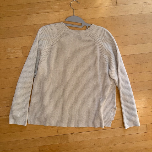 Eileen Fisher fisherman  knit slit side long sleeve, sweater  XS,  GL1347 - Picture 5 of 5